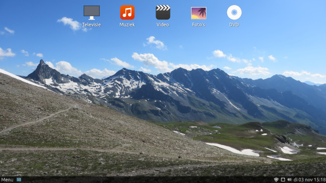 My media PC desktop (Xfce desktop environment)